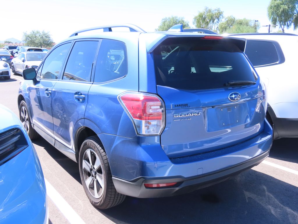 Thumbnail: 2018 Subaru Forester - 4