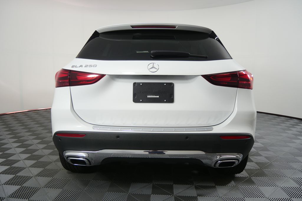 Thumbnail: 2024 Mercedes-Benz GLA - 3