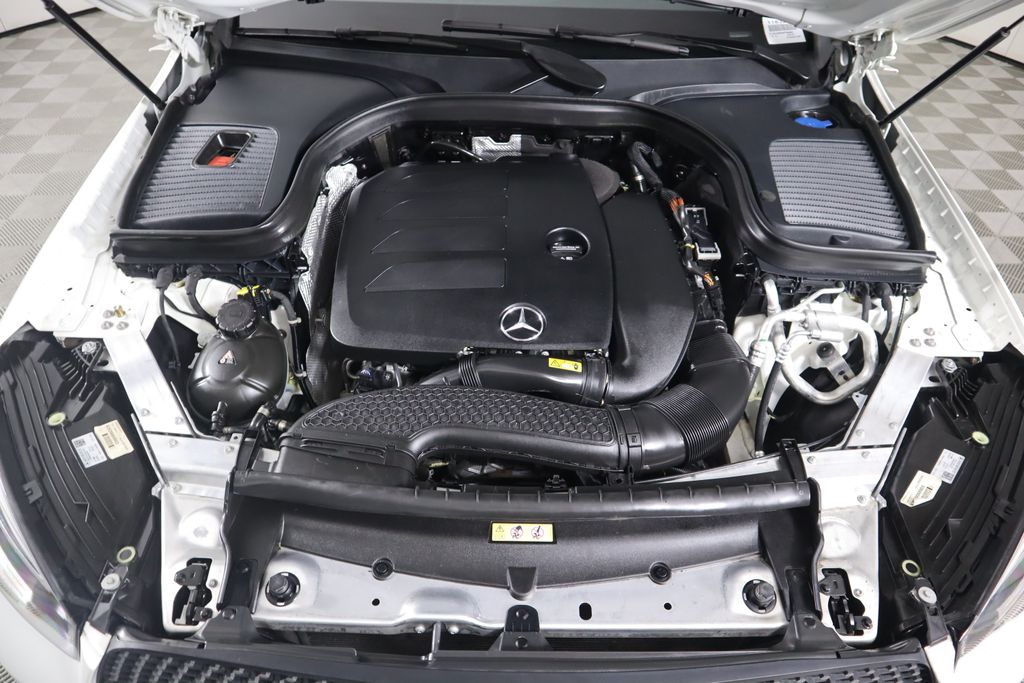 2021 Mercedes-Benz GLC 300 30