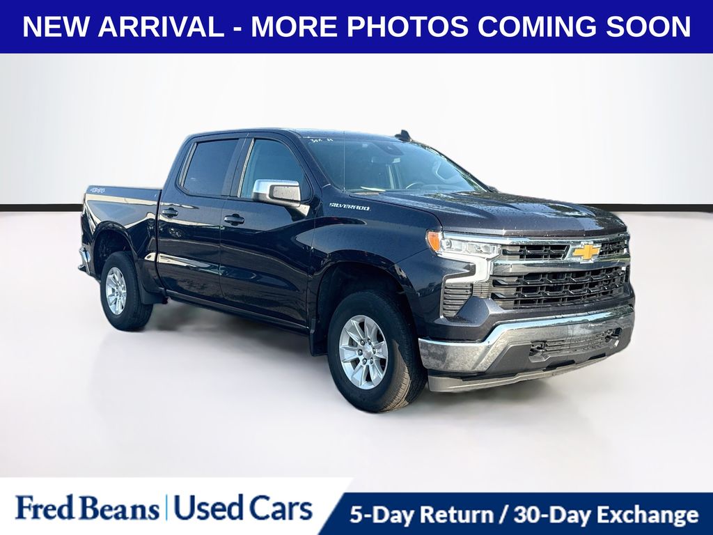 Dark Ash Metallic 2023 Chevrolet Silverado 1500 Pickup Truck Four-Wheel Drive Automatic