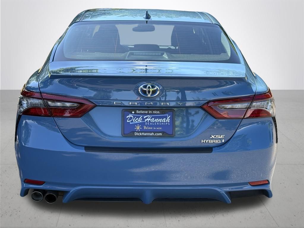 2023 Toyota Camry Hybrid XSE