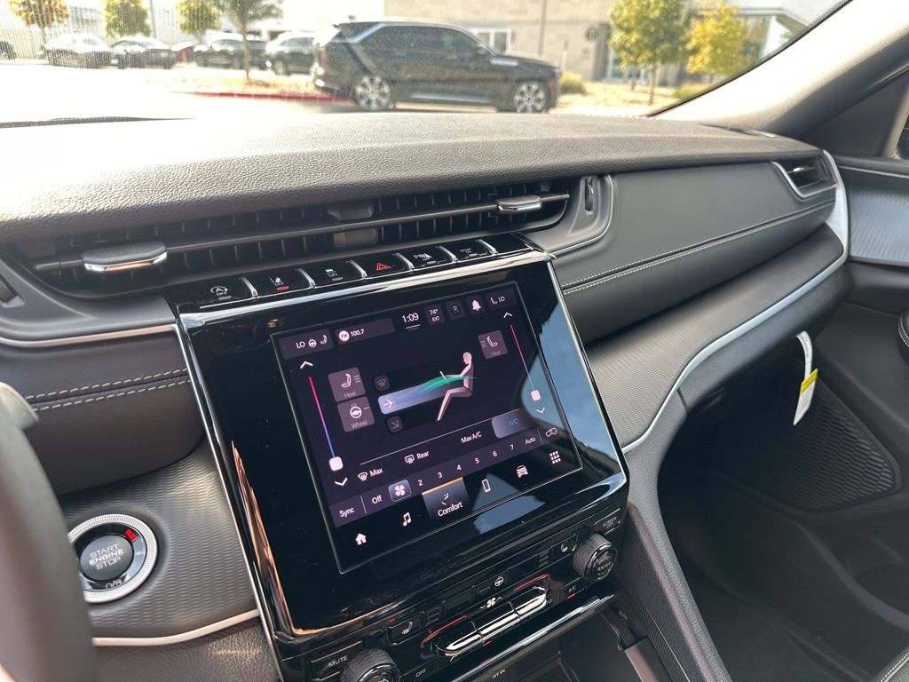 New Car 2025 Jeep Grand Cherokee  For Sale Under $50,000 In Austin, Texas