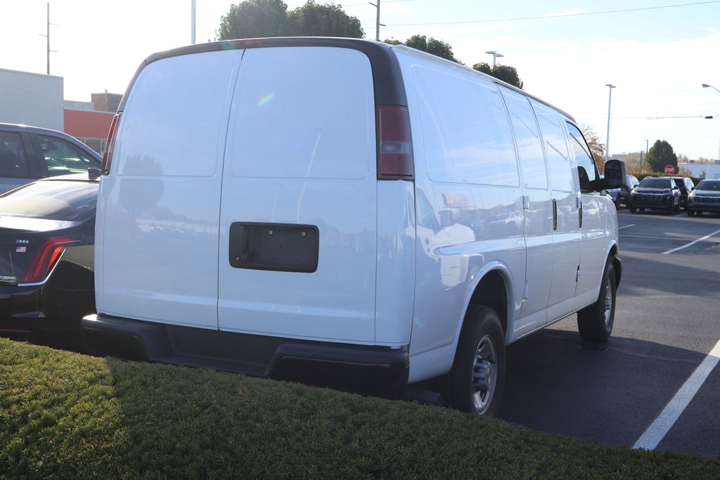 Thumbnail: 2022 Chevrolet Express - 7