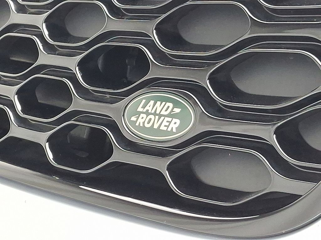 Thumbnail: 2024 Land Rover Discovery - 31