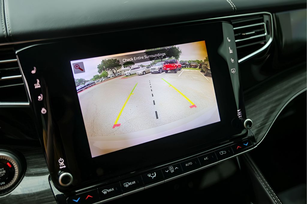 Used Car 2022 Jeep Wagoneer  Series Iii For Sale Under $50,000 In Austin, Texas