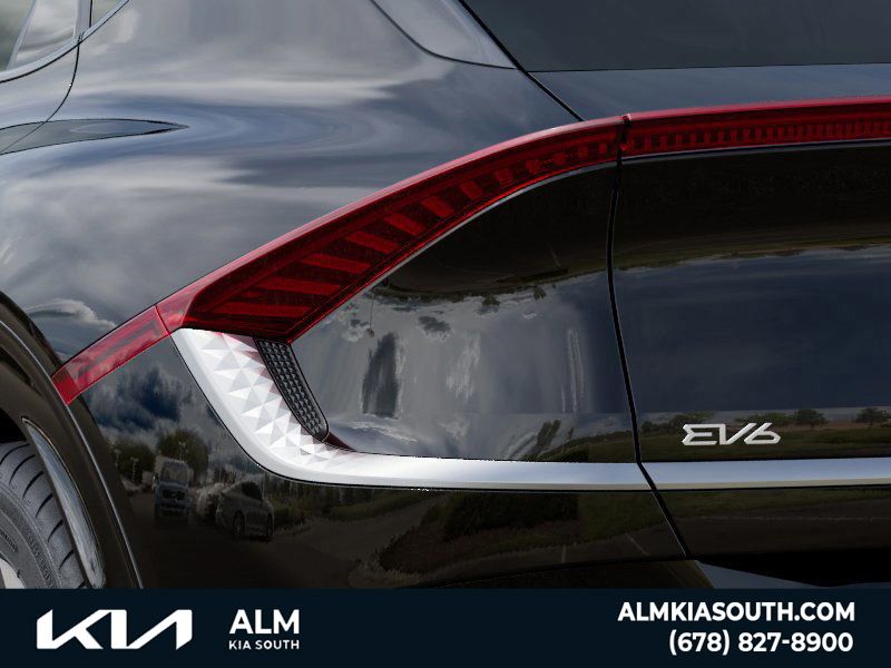 2025 Kia EV6 Light photo 9