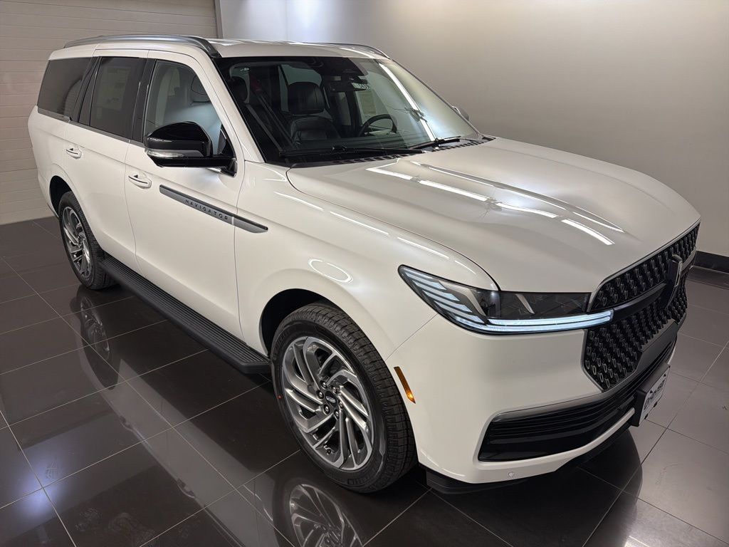 2026 Lincoln Navigator Premiere