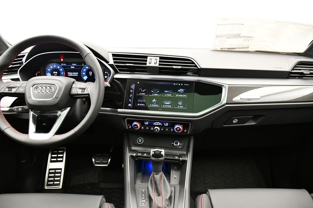 2025 Audi Q3  19