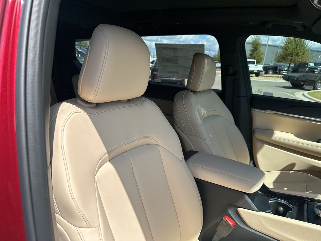 New Car 2025 Jeep Grand Cherokee L  Limited For Sale Under $50,000 In Austin, Texas