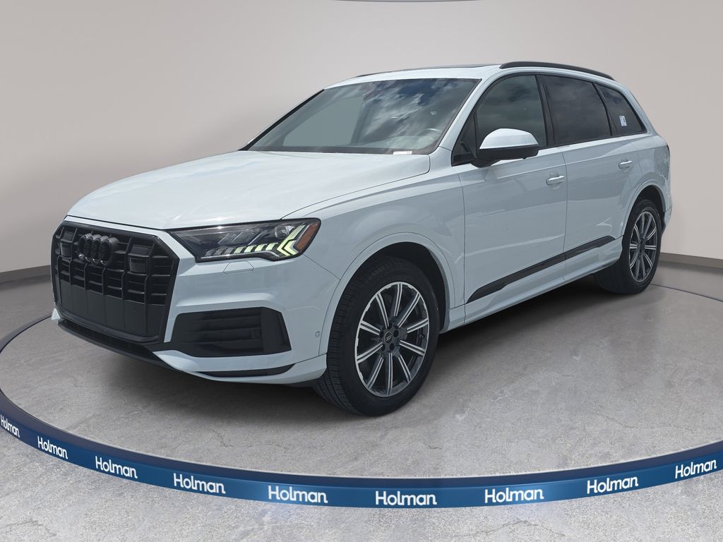 2023 Audi Q7 45 Premium Plus