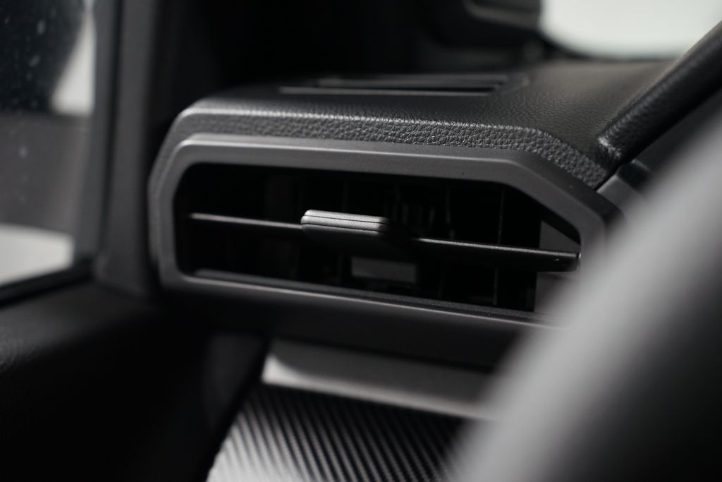 Thumbnail: 2025 Toyota Tacoma - 28