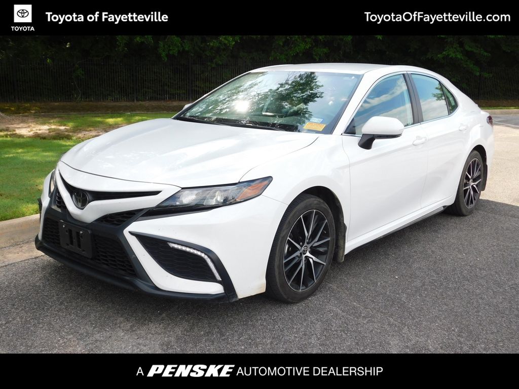 2023 Toyota Camry SE -
                  Fayetteville, AR