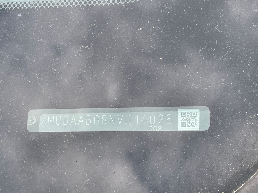 2022 Toyota Corolla Cross XLE 2