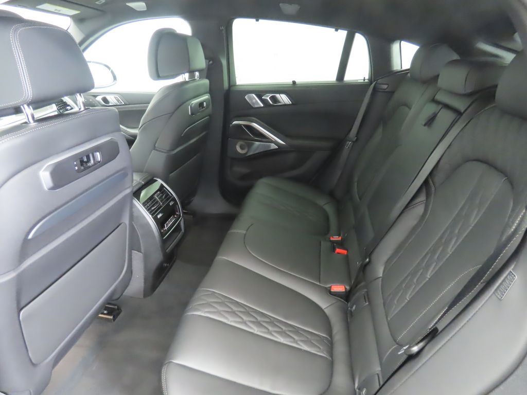 Thumbnail: 2026 BMW X6 - 22
