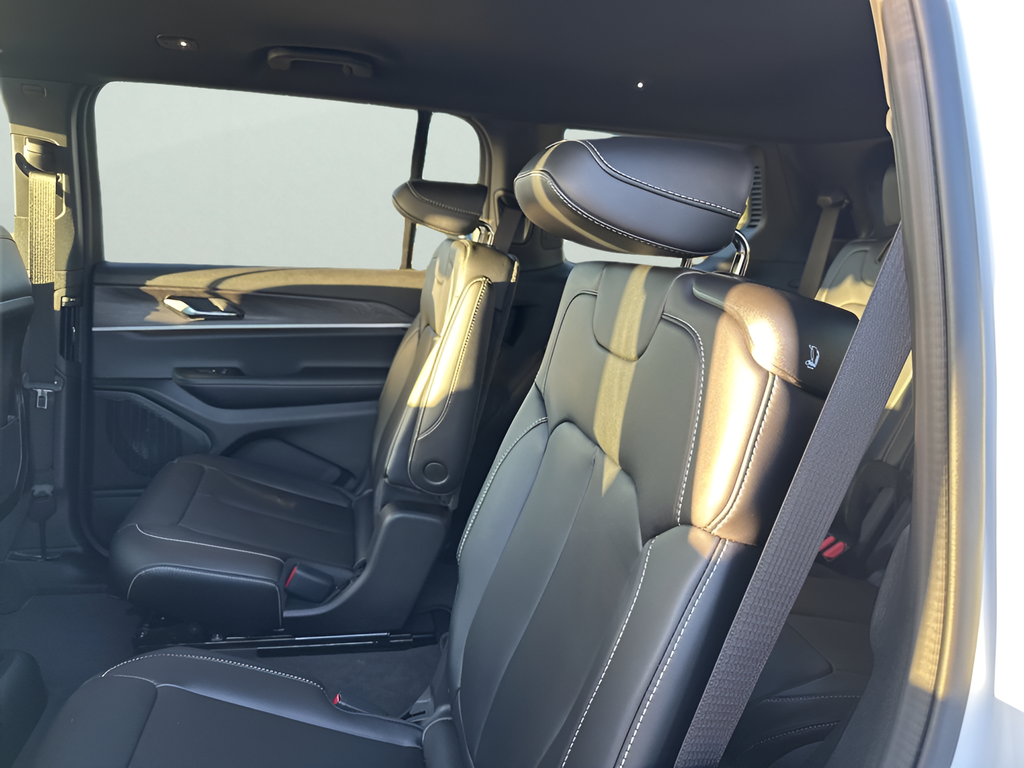 New Car 2025 Jeep Grand Cherokee L  Limited For Sale Under $50,000 In Austin, Texas