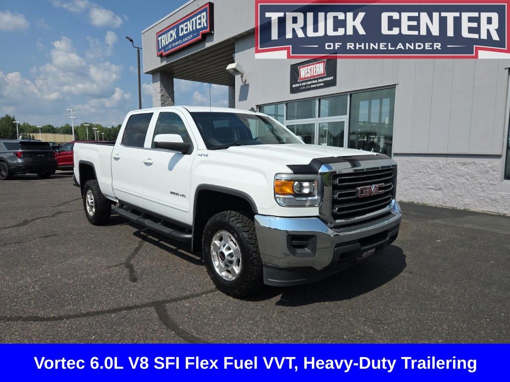 Summit White 2015 GMC Sierra 2500HD Pickup Truck Four-Wheel Drive 6-Speed Automatic Overdrive