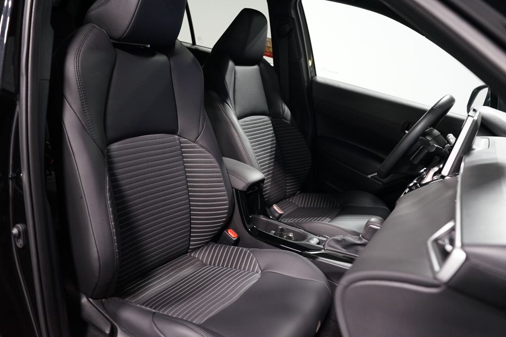 Thumbnail: 2025 Toyota Corolla Cross - 30