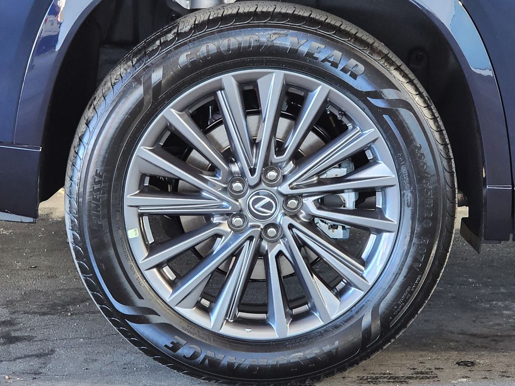Thumbnail: 2026 Lexus TX - 4