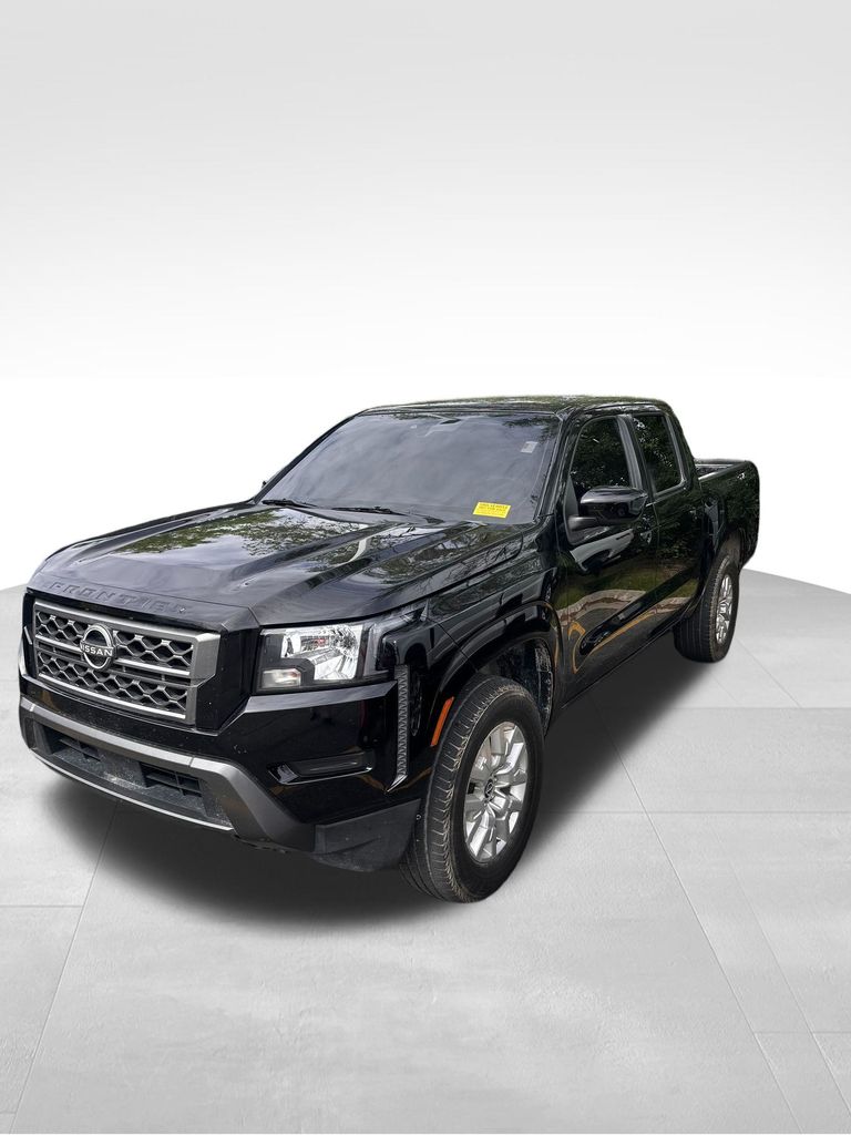 2022 Nissan Frontier SV Crew Cab 4X4 SWB's photo