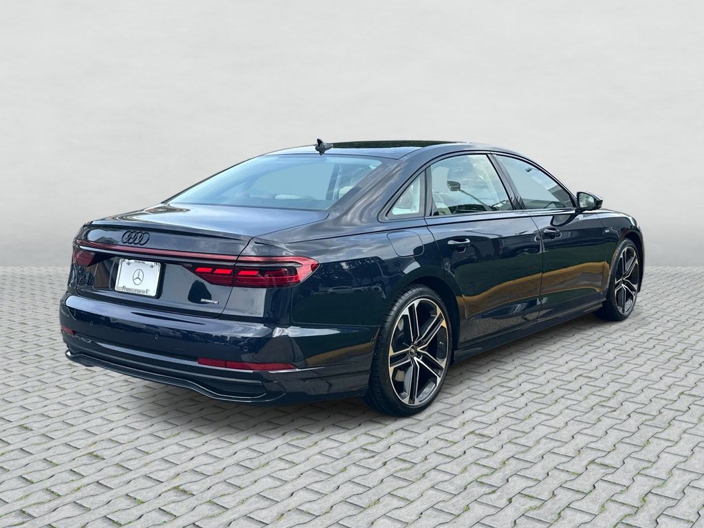 Thumbnail: 2025 Audi A8 - 5