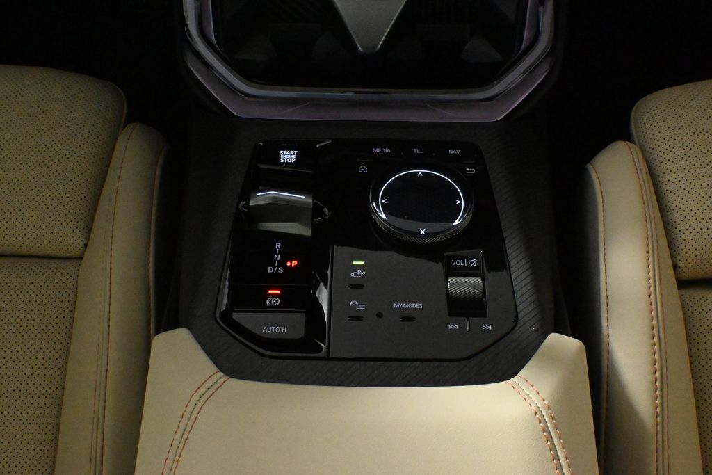 Thumbnail: 2026 BMW X3 - 24