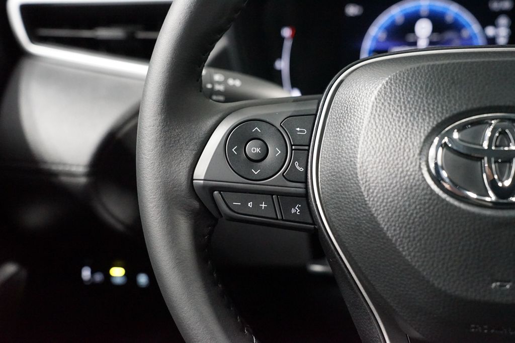 Thumbnail: 2026 Toyota Corolla Cross - 14