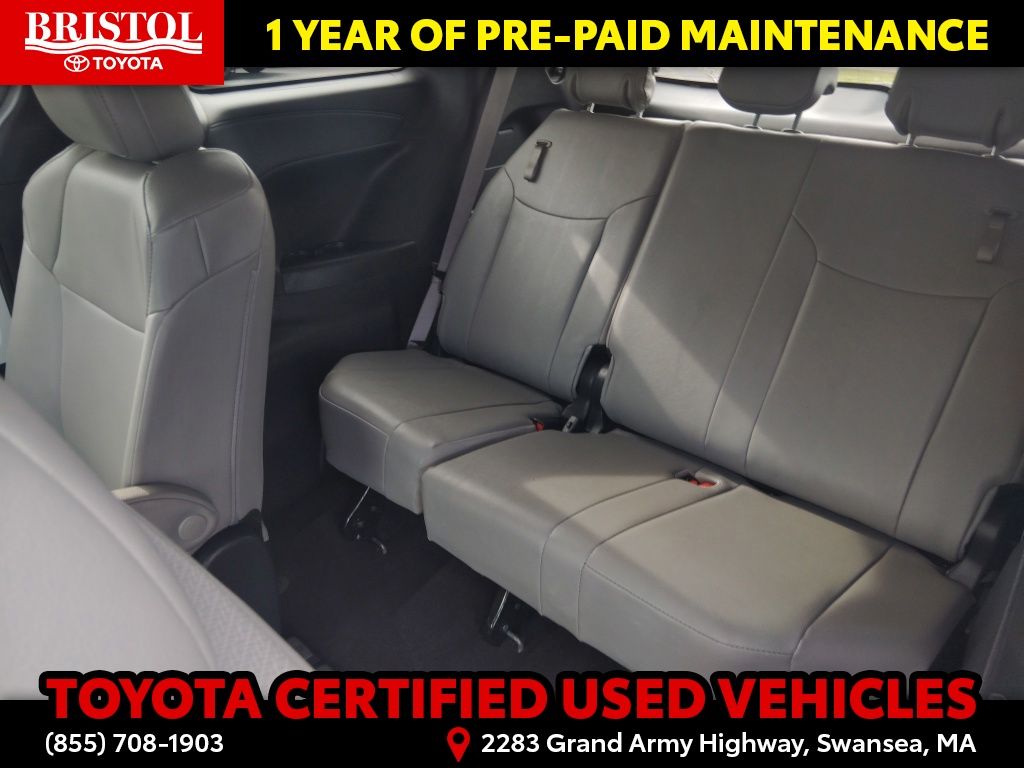 Used 2025 Toyota Sienna Van