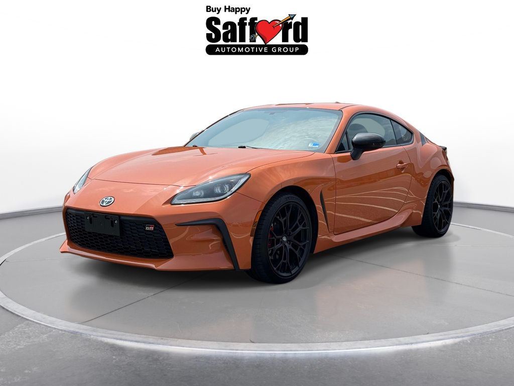 Solar Shift 2023 Toyota GR86 Coupe Rear-Wheel Drive 6-Speed Automatic