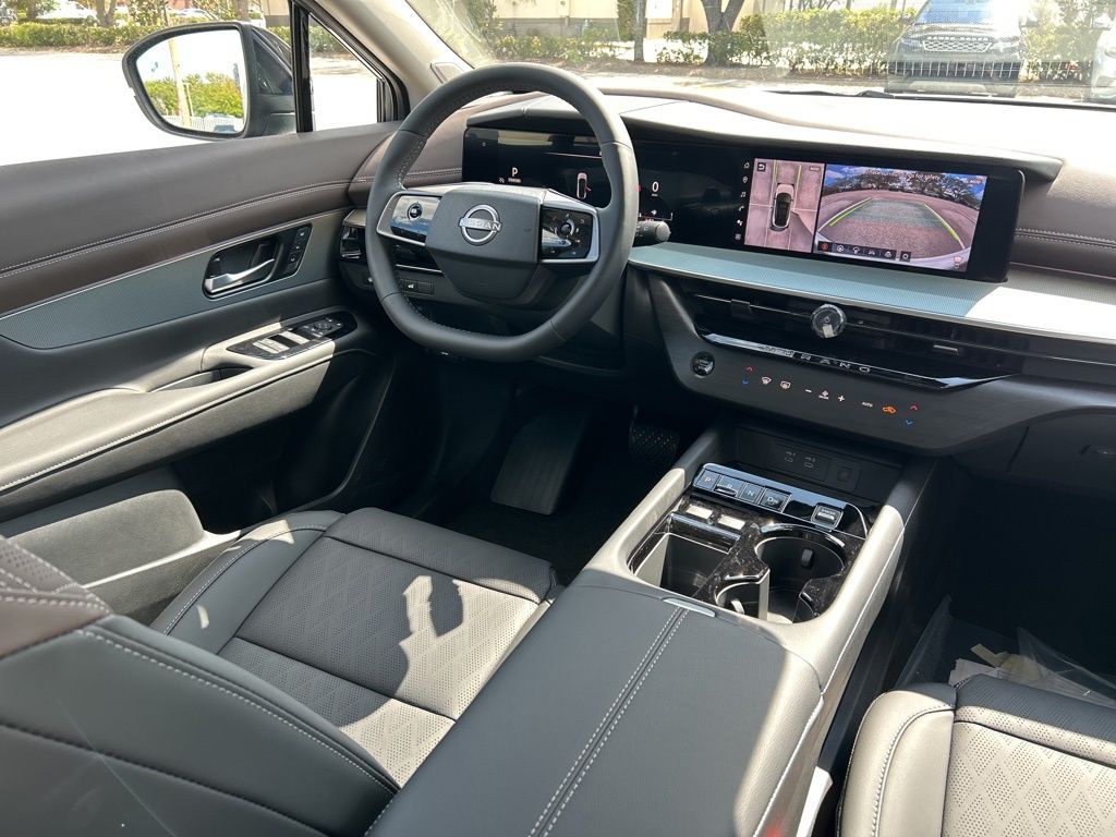 New 2026 Gray Nissan Platinum image 10
