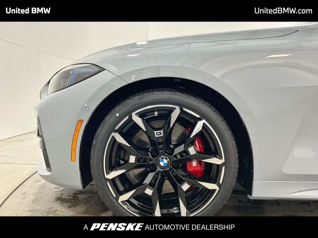 Thumbnail: 2026 BMW 4 Series - 10