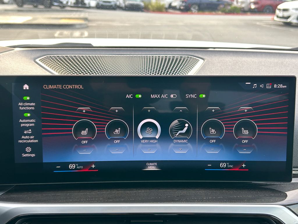 Thumbnail: 2023 BMW i4 - 24