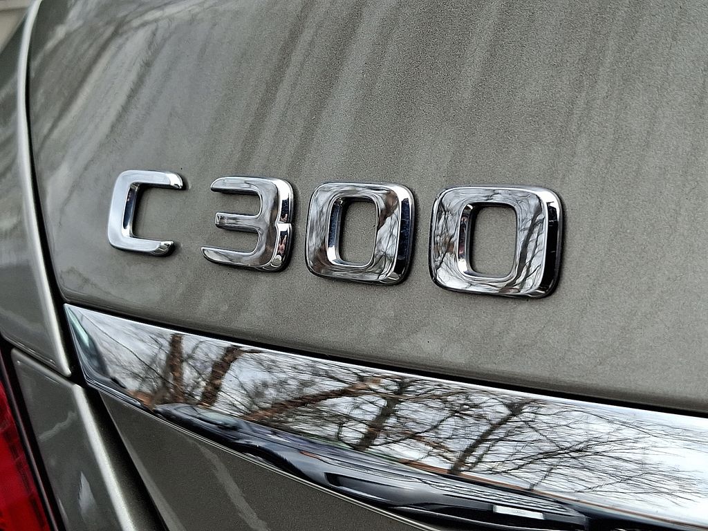 Thumbnail: 2021 Mercedes-Benz C-Class - 31