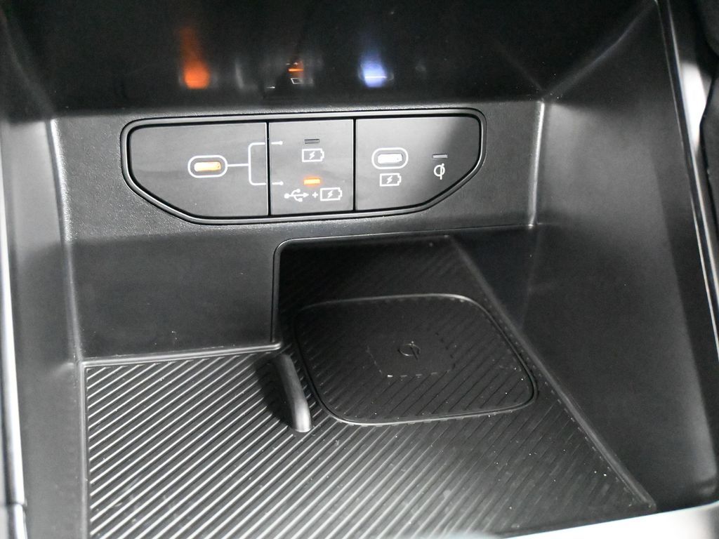 New 2025 Glacial White Pearl Kia EX image 22