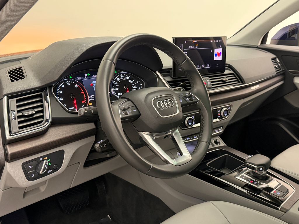 Thumbnail: 2023 Audi Q5 - 20