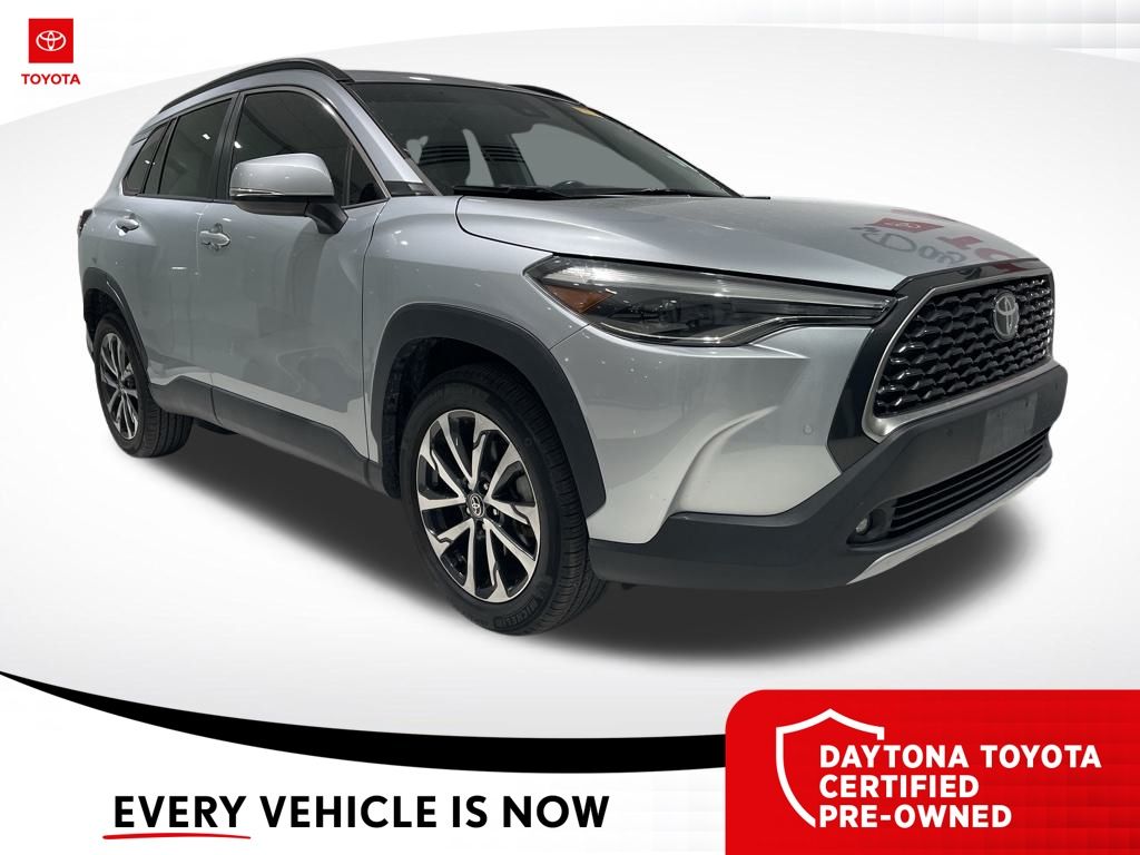 2022 Toyota Corolla Cross XLE