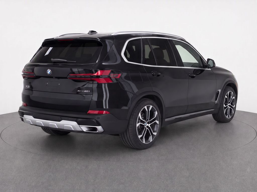 Thumbnail: 2026 BMW X5 - 32