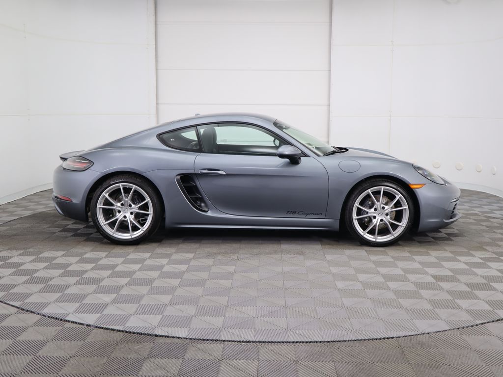 Thumbnail: 2025 Porsche 718 Cayman - 8