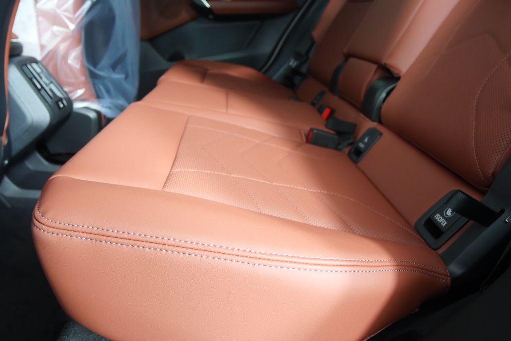 Thumbnail: 2026 BMW X1 - 15