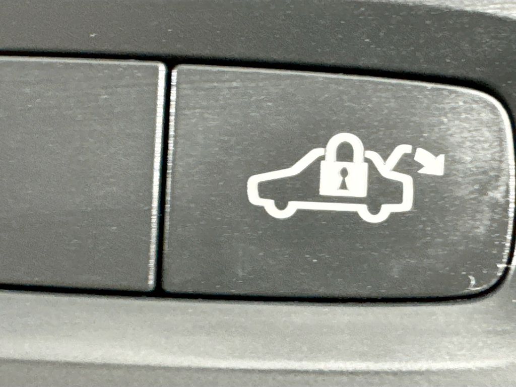 Used Car 2019 Volvo S60  T5 Inscription For Sale Under $20,000 In Austin, Texas