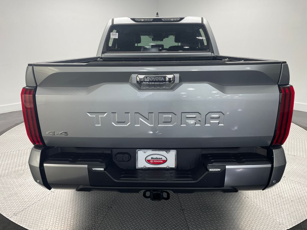 Thumbnail: 2022 Toyota Tundra - 6