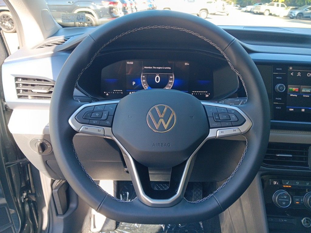 2024 Volkswagen Taos 1.5T SE 14