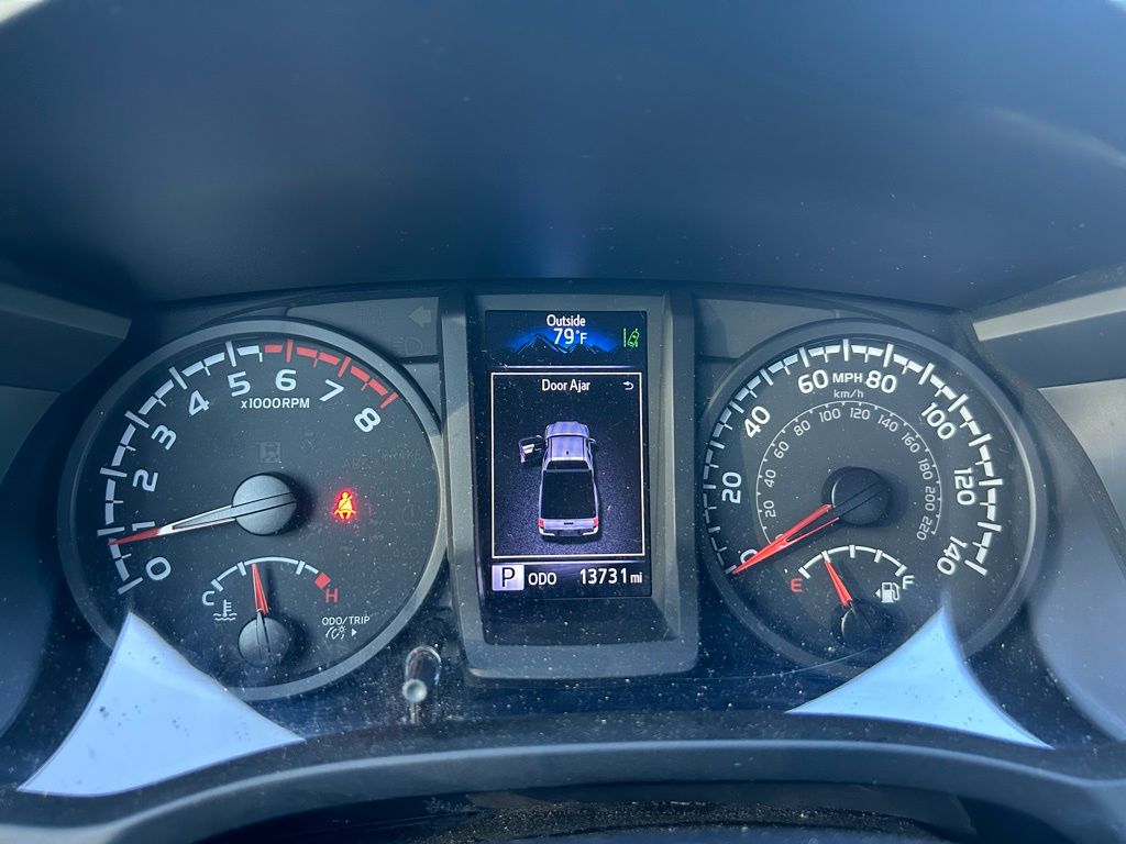 Thumbnail: 2022 Toyota Tacoma - 16