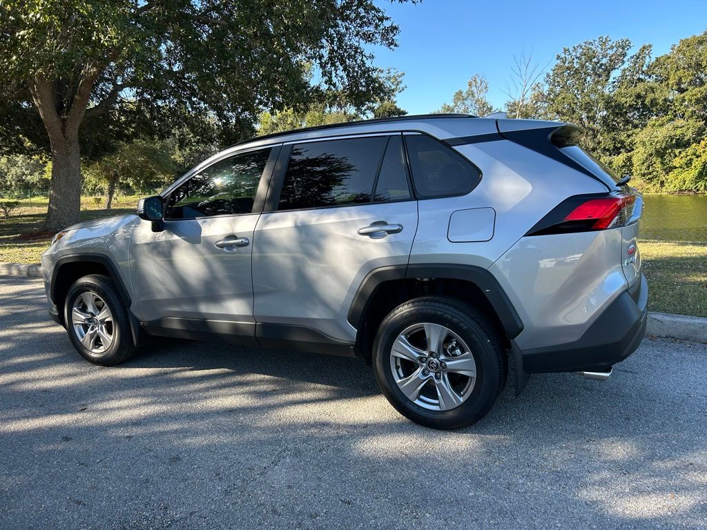 Thumbnail: 2025 Toyota RAV4 - 3