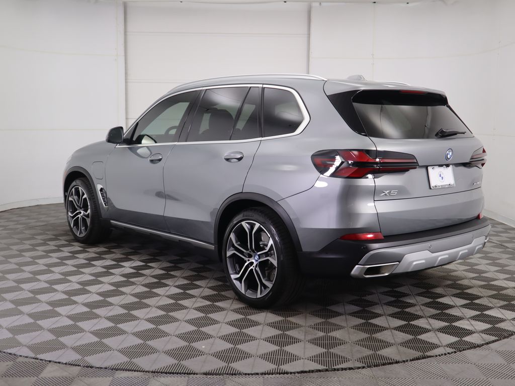 Thumbnail: 2025 BMW X5 - 7