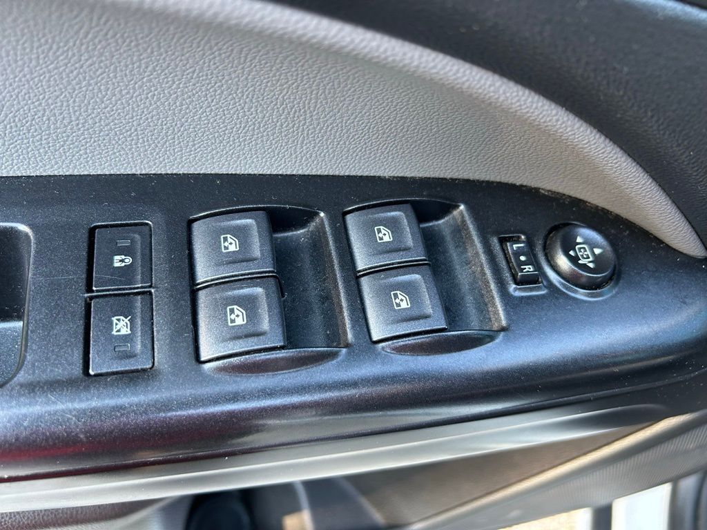 Thumbnail: 2020 Chevrolet Colorado - 16