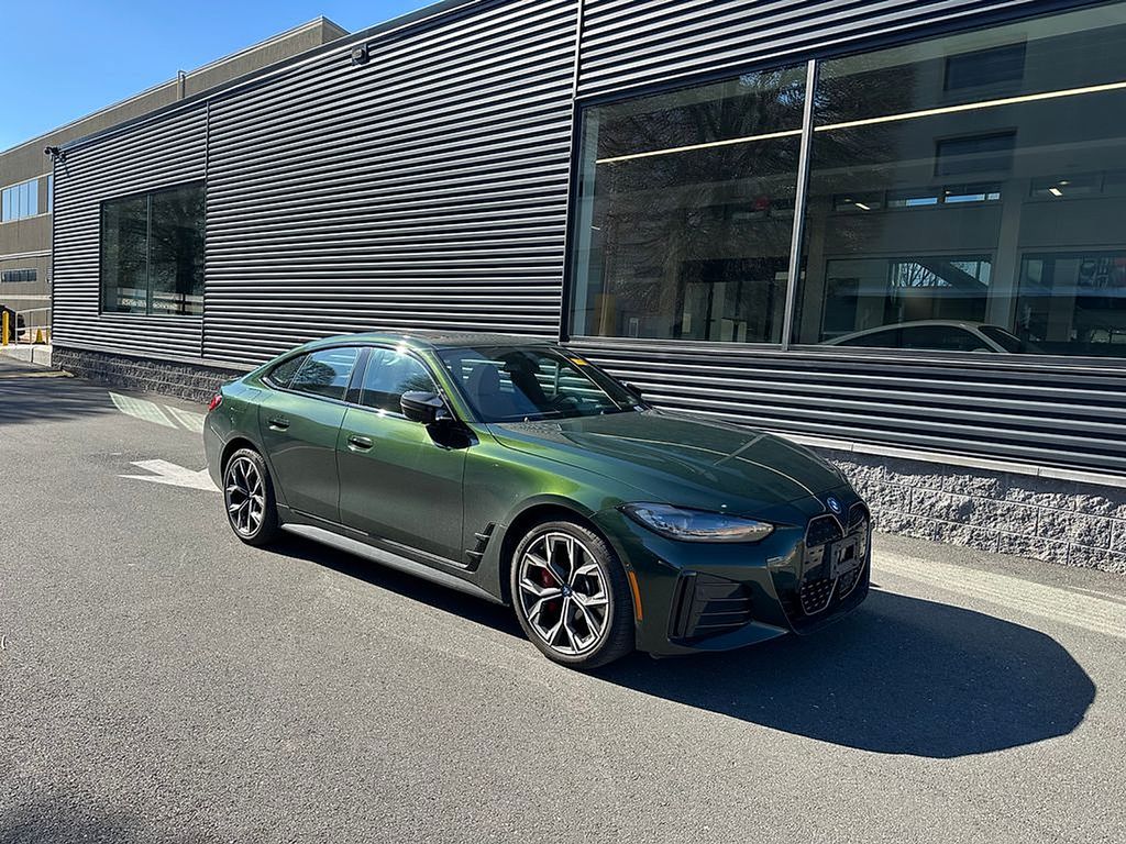 Thumbnail: 2024 BMW i4 - 1