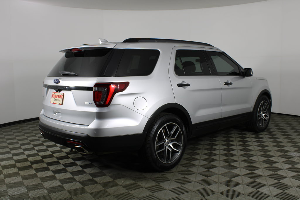 Used 2016 Ford Explorer for sale in 