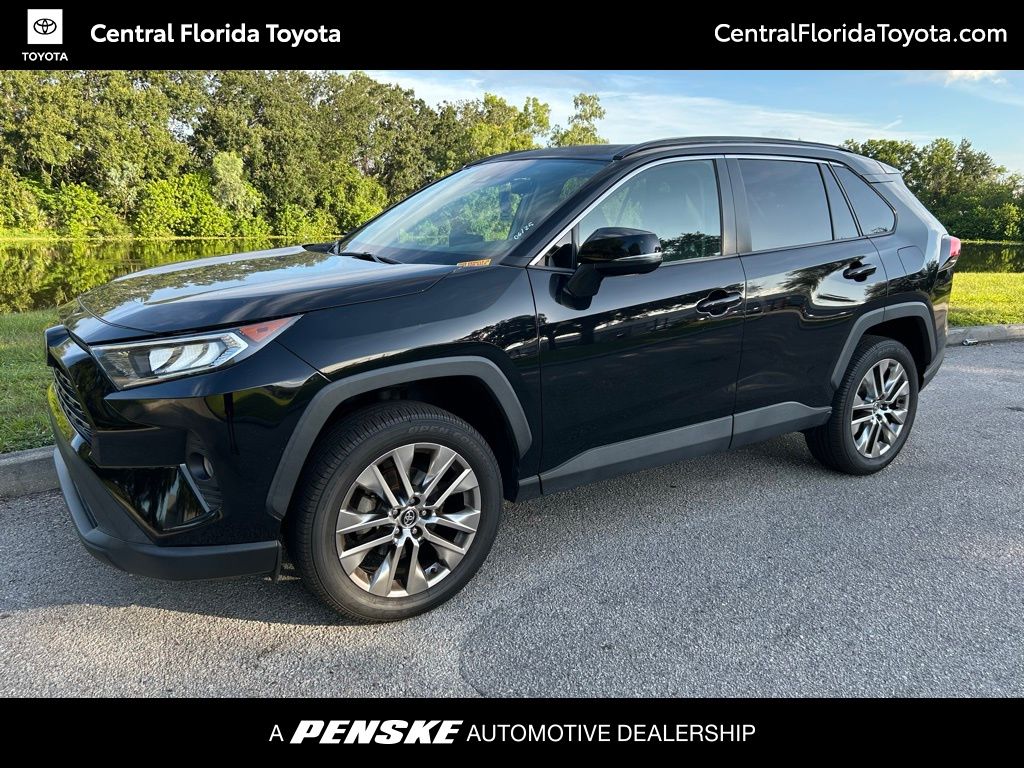 Thumbnail: 2020 Toyota RAV4 - 1