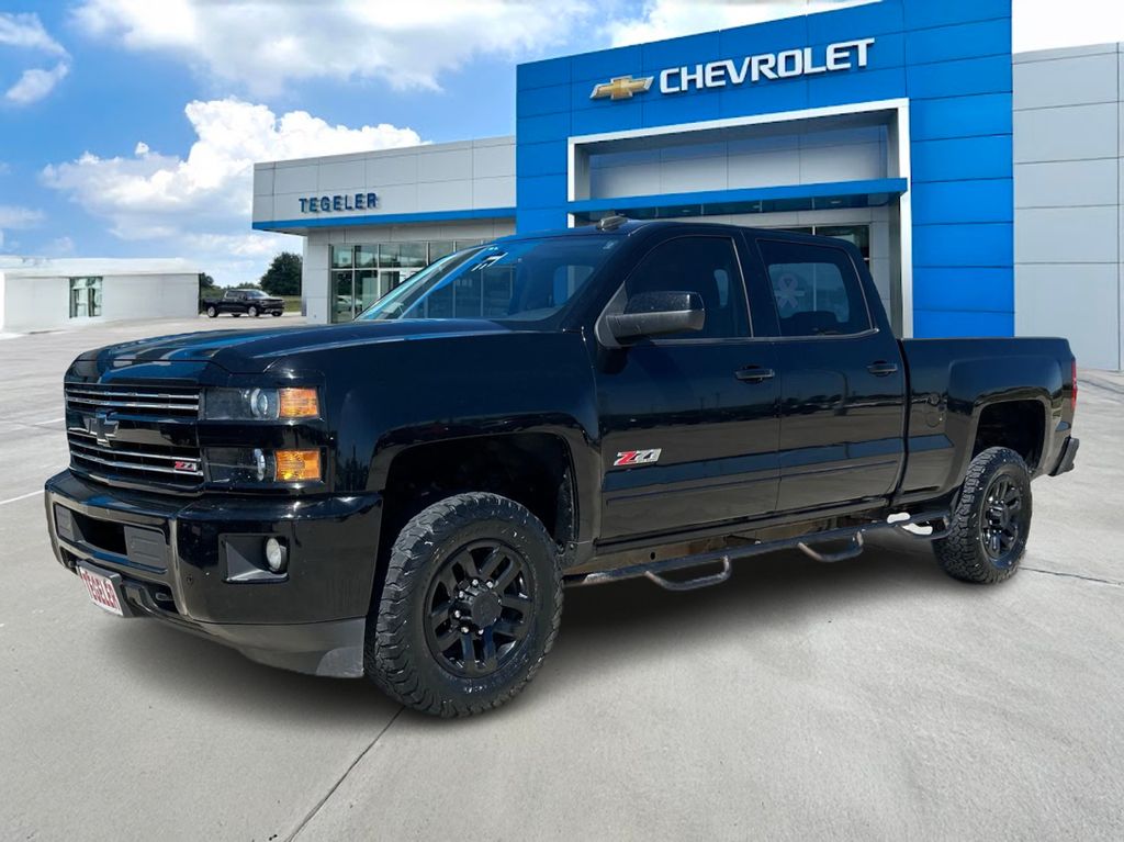 2016 Chevrolet Silverado 2500HD LT Crew Cab 4WD