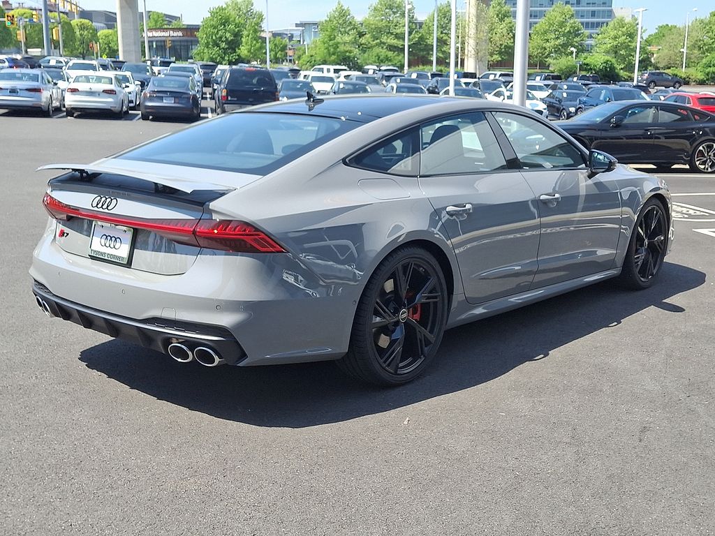 2025 Audi S7  3
